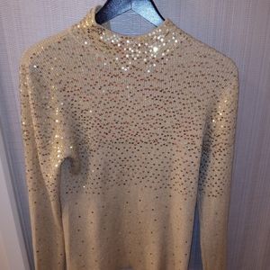 Women's sweater